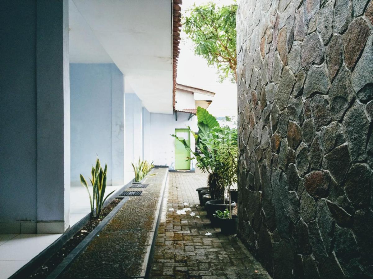 Hotel Gunung Slamet Пурвокерто Екстериор снимка
