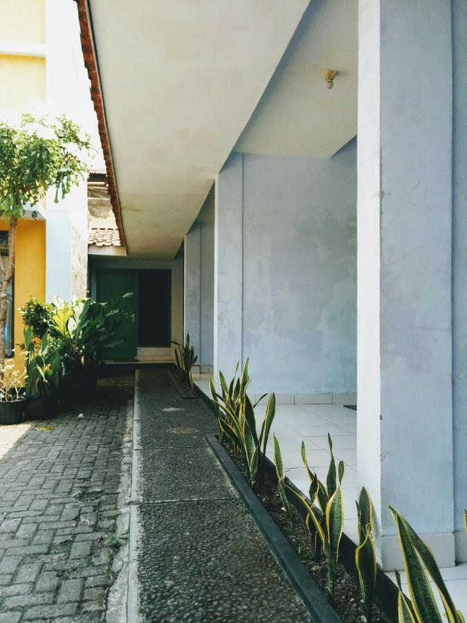 Hotel Gunung Slamet Пурвокерто Екстериор снимка