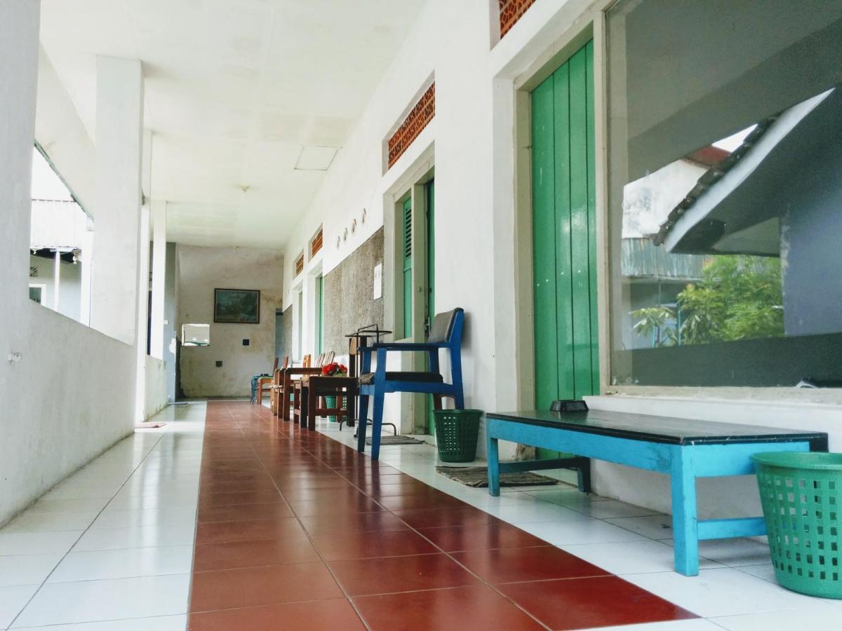 Hotel Gunung Slamet Пурвокерто Екстериор снимка