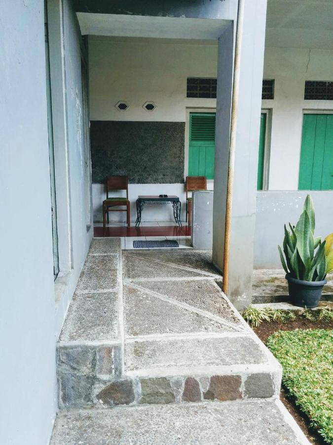 Hotel Gunung Slamet Пурвокерто Екстериор снимка