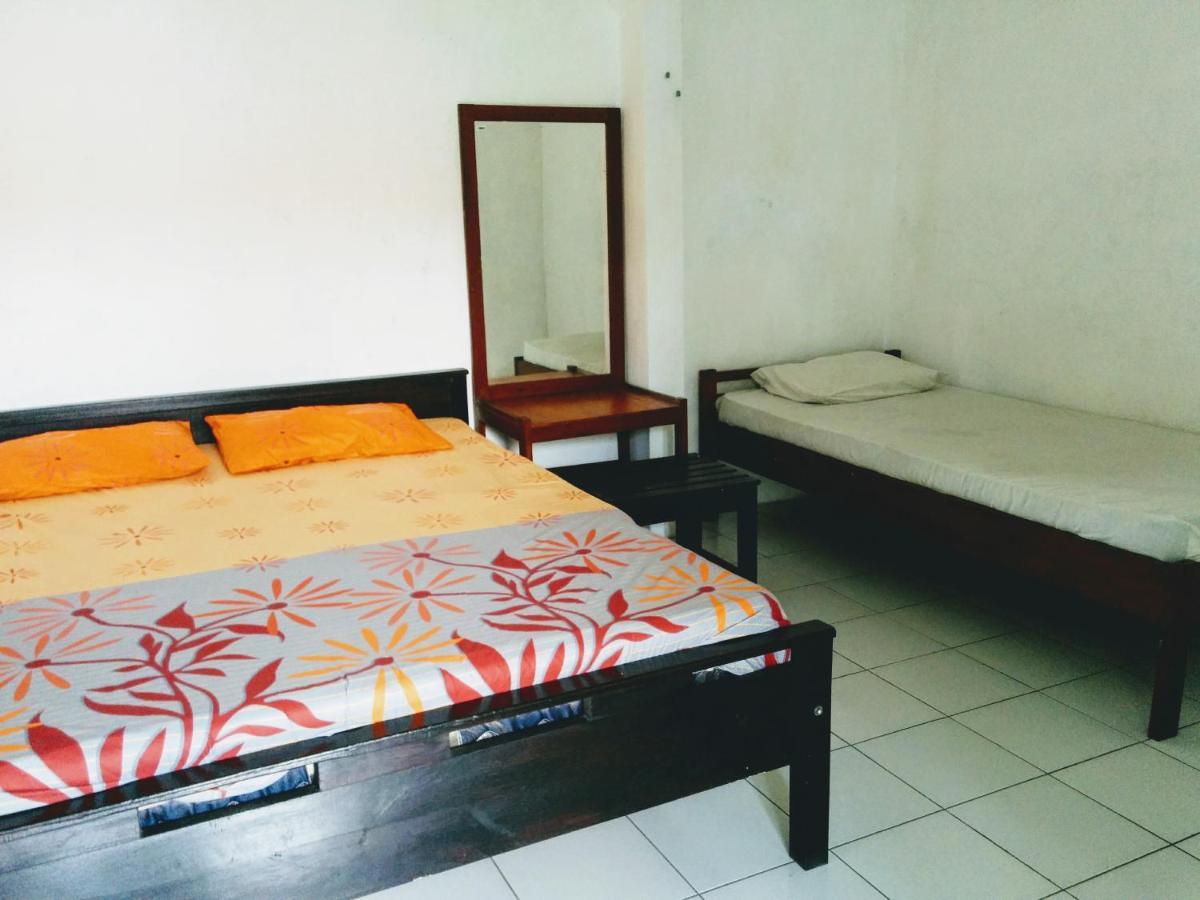 Hotel Gunung Slamet Пурвокерто Екстериор снимка